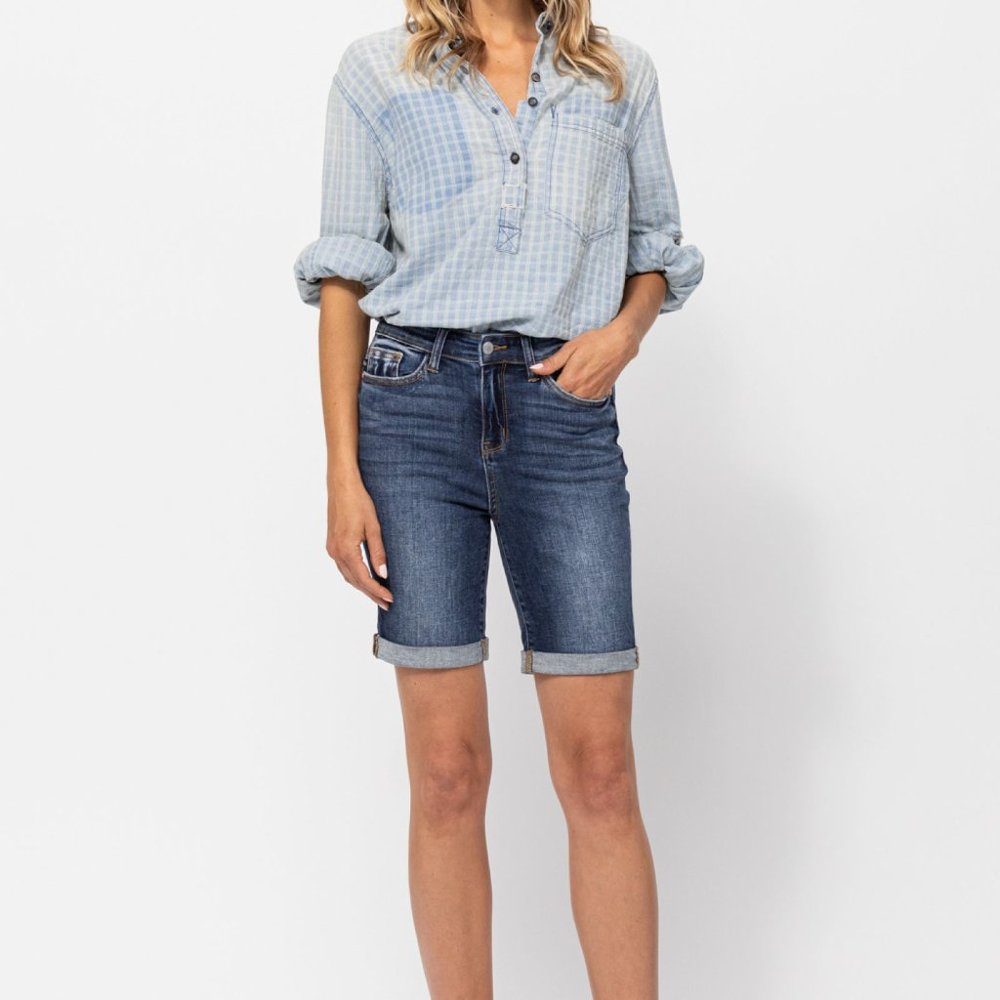 Judy Blue Hi Rise Cuffed Bremuda Shorts